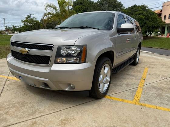 CHEVROLET SUBURBAN 5.3 LTZ V8 4X4 FLEX 4P AUTOMÁTICO